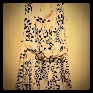 Black house white market dress